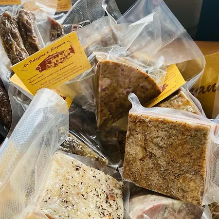 Farm stay La Palazzina Di Ciagnano Ozzano dell'Emilia